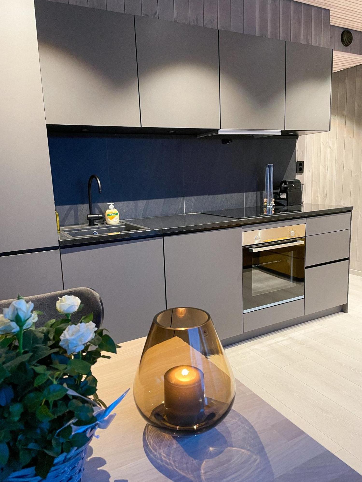 Henningsvaer Lofoten New Apartment מראה חיצוני תמונה